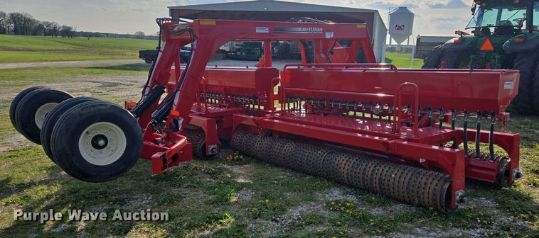 image for item DE2164 2021 Brillion 4620-24 seeder