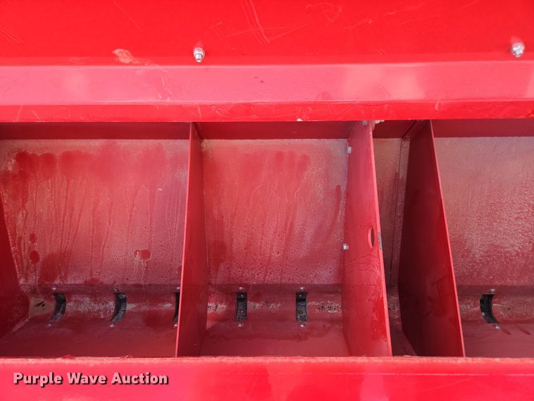 image for item DE2164 2021 Brillion 4620-24 seeder