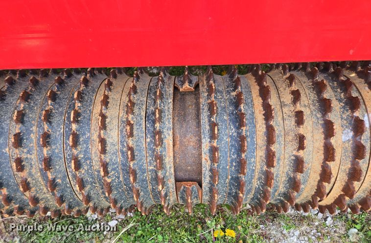 image for item DE2164 2021 Brillion 4620-24 seeder