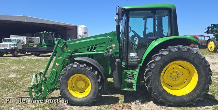 image for item DE2168 2014 John Deere 6105M MFWD tractor
