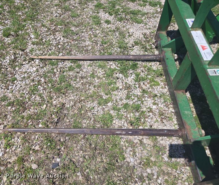 image for item DE2168 2014 John Deere 6105M MFWD tractor