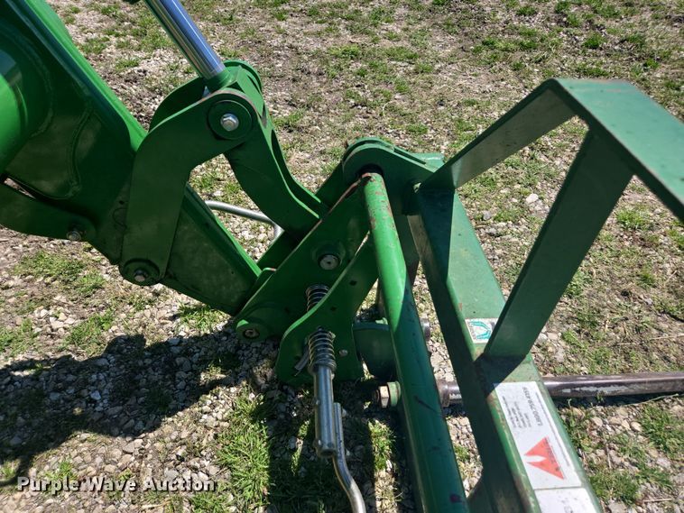 image for item DE2168 2014 John Deere 6105M MFWD tractor