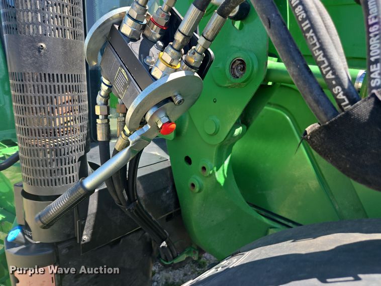 image for item DE2168 2014 John Deere 6105M MFWD tractor