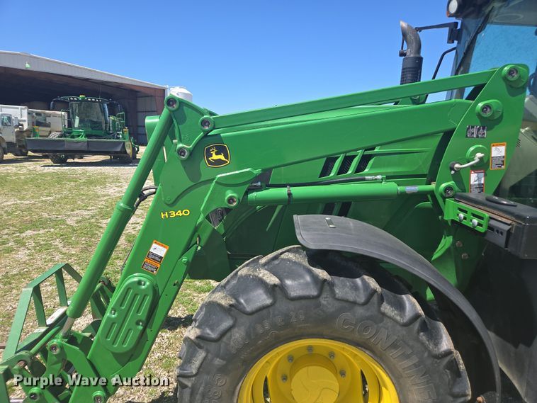 image for item DE2168 2014 John Deere 6105M MFWD tractor