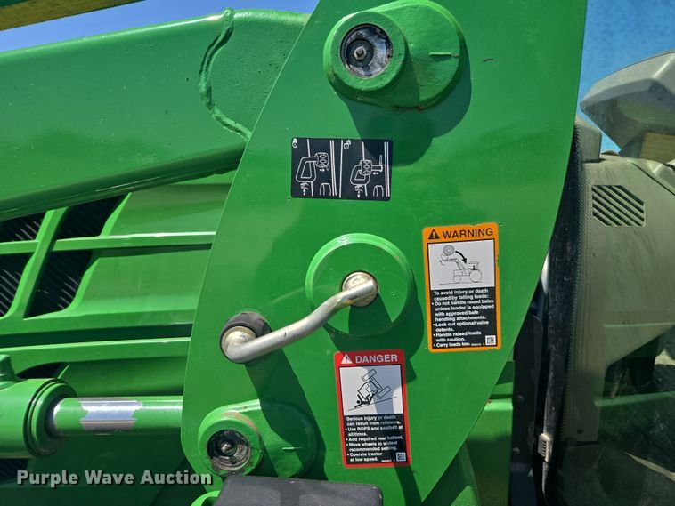 image for item DE2168 2014 John Deere 6105M MFWD tractor