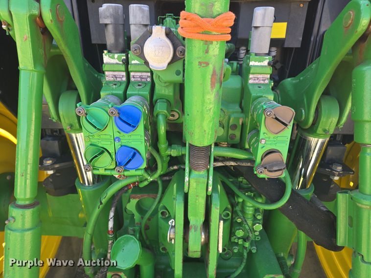 image for item DE2168 2014 John Deere 6105M MFWD tractor