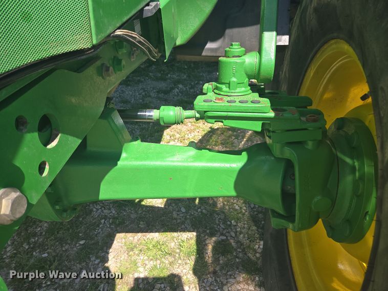 image for item DE2168 2014 John Deere 6105M MFWD tractor