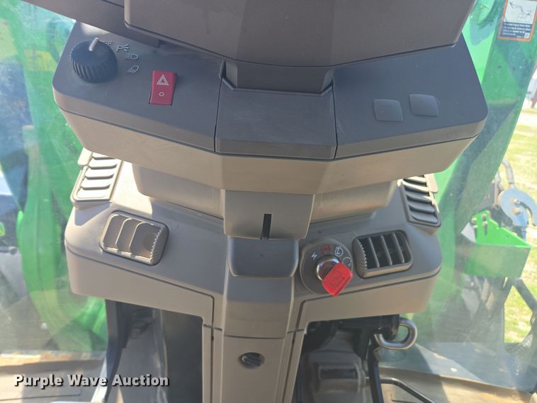 image for item DE2168 2014 John Deere 6105M MFWD tractor