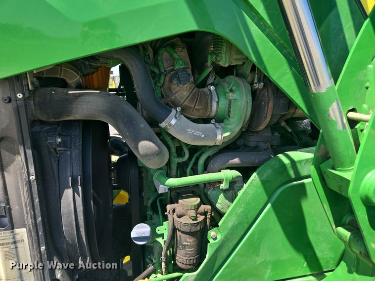 image for item DE2168 2014 John Deere 6105M MFWD tractor