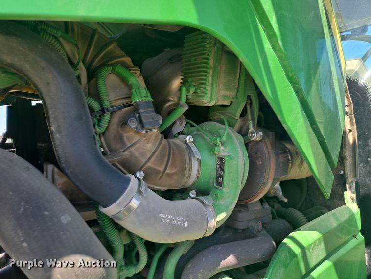 image for item DE2168 2014 John Deere 6105M MFWD tractor