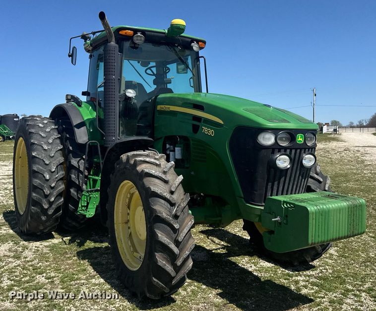 image for item DE2169 2009 John Deere 7830 MFWD tractor