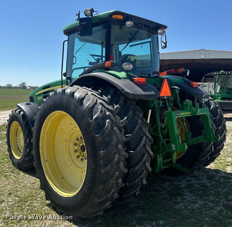 image for item DE2169 2009 John Deere 7830 MFWD tractor