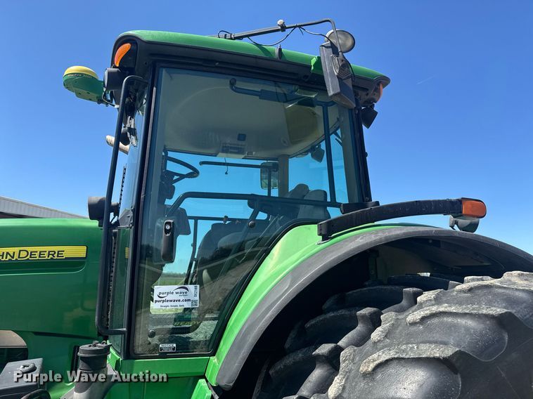 image for item DE2169 2009 John Deere 7830 MFWD tractor