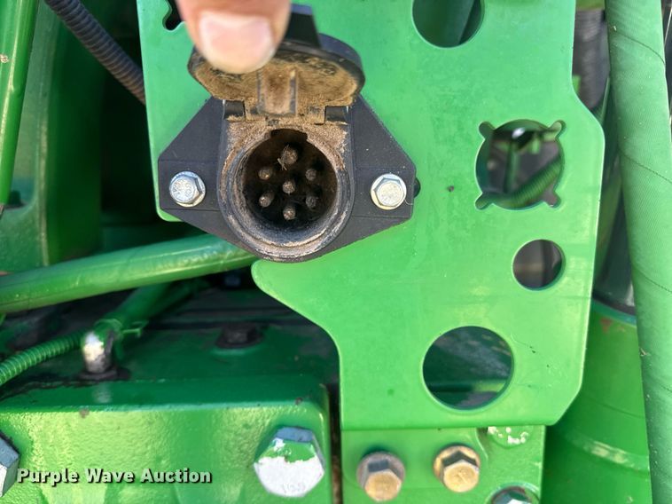 image for item DE2169 2009 John Deere 7830 MFWD tractor