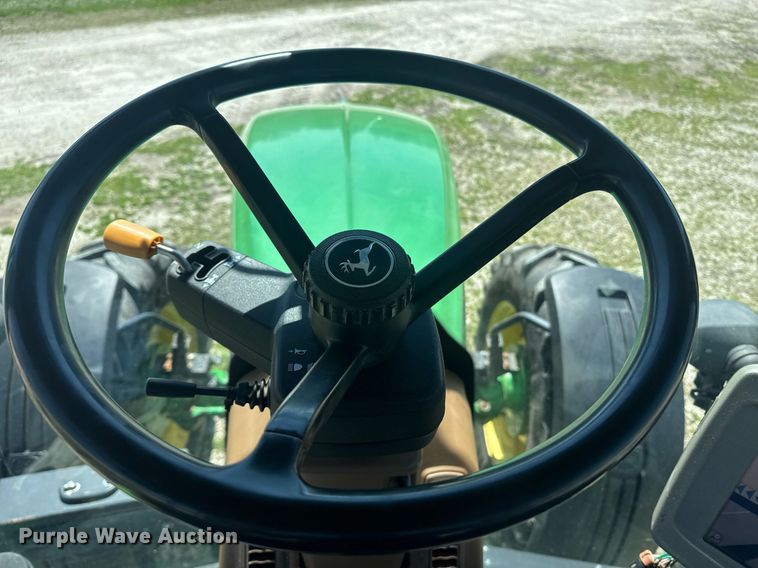 image for item DE2169 2009 John Deere 7830 MFWD tractor