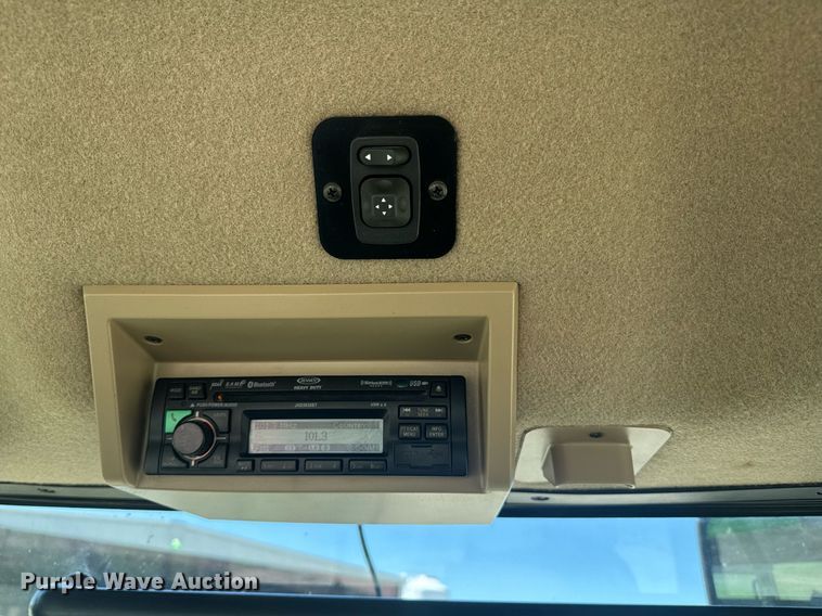 image for item DE2169 2009 John Deere 7830 MFWD tractor