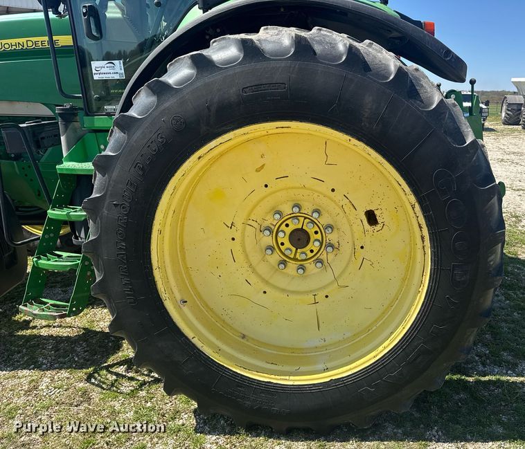 image for item DE2169 2009 John Deere 7830 MFWD tractor