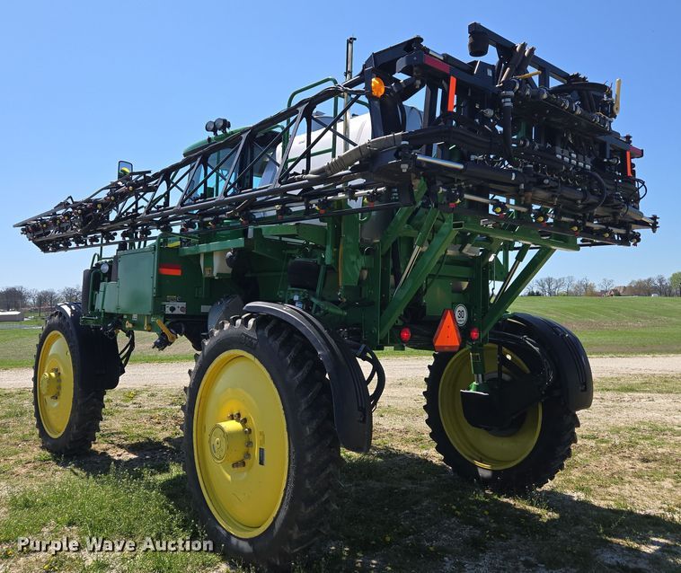 image for item DE2170 2012 John Deere 4830 sprayer