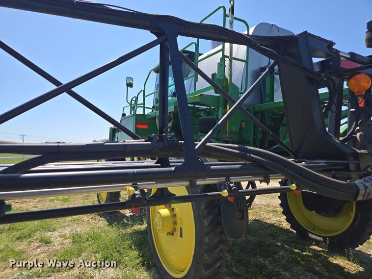 image for item DE2170 2012 John Deere 4830 sprayer