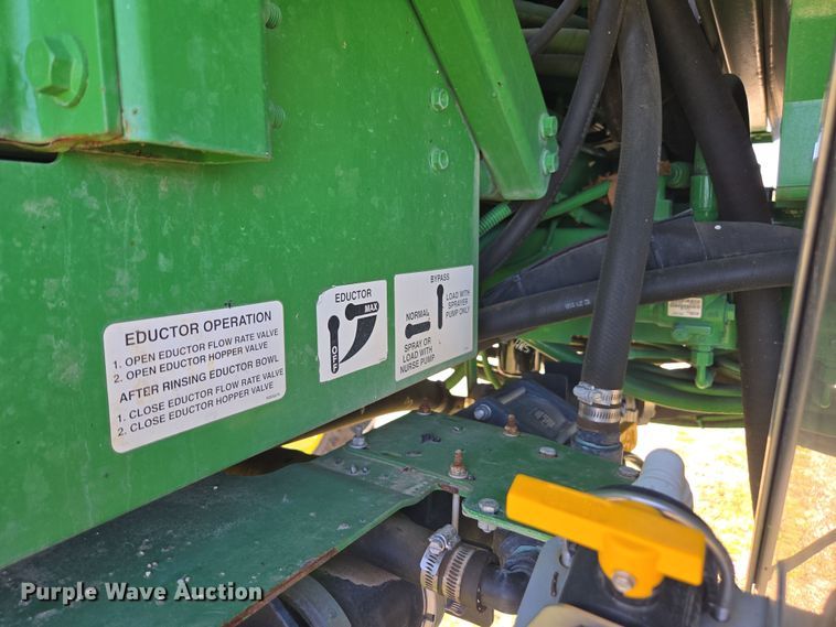image for item DE2170 2012 John Deere 4830 sprayer