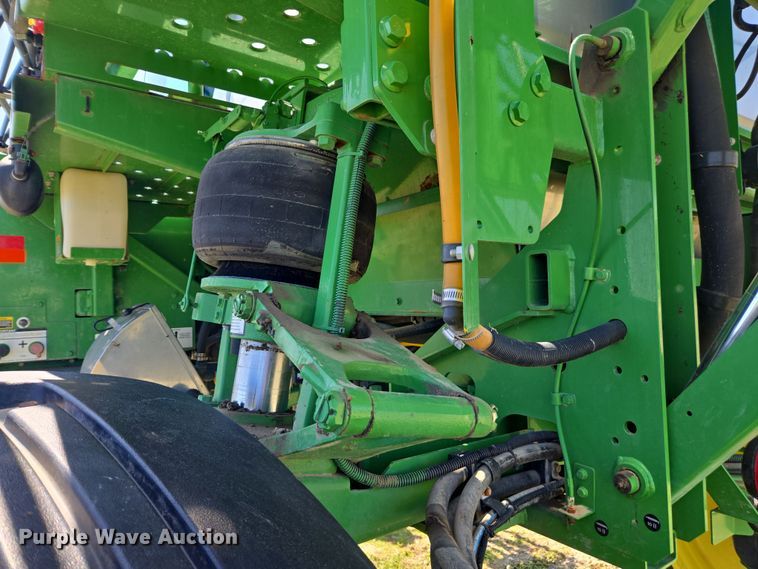 image for item DE2170 2012 John Deere 4830 sprayer