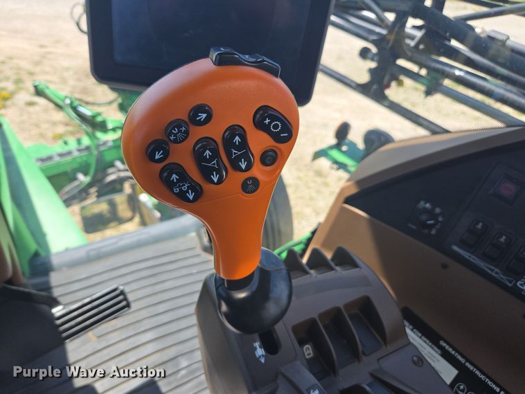 image for item DE2170 2012 John Deere 4830 sprayer