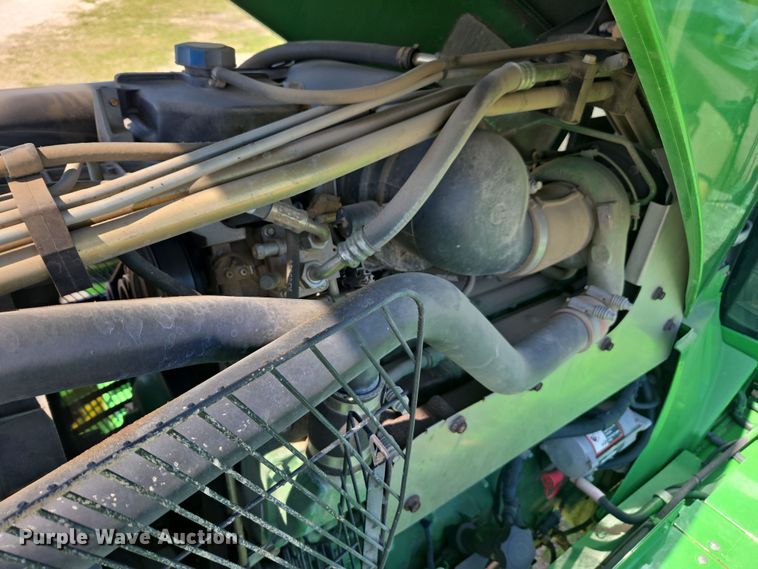 image for item DE2170 2012 John Deere 4830 sprayer
