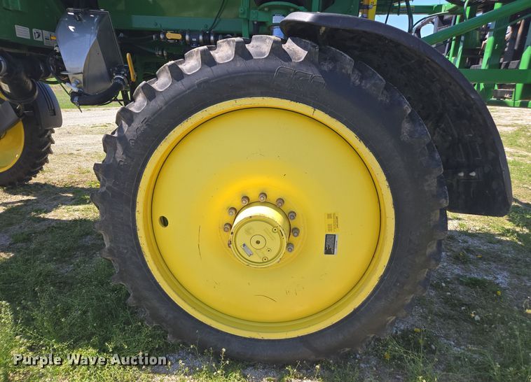 image for item DE2170 2012 John Deere 4830 sprayer
