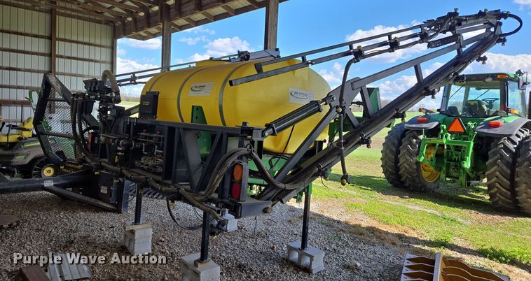 image for item DE2171 Ag Spray Equipment sprayer