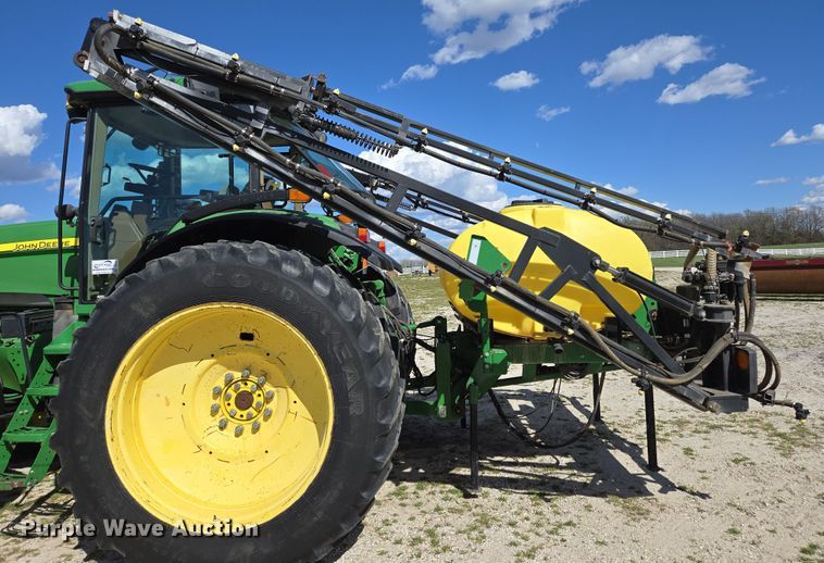 image for item DE2171 Ag Spray Equipment sprayer