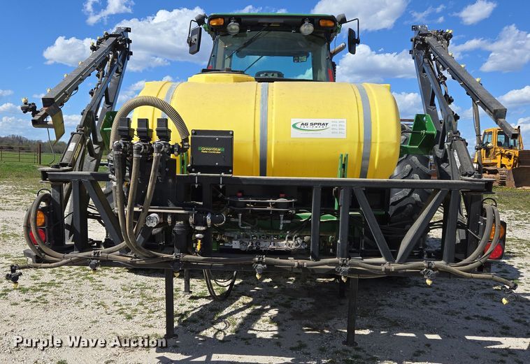 image for item DE2171 Ag Spray Equipment sprayer
