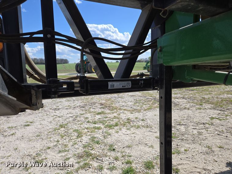 image for item DE2171 Ag Spray Equipment sprayer