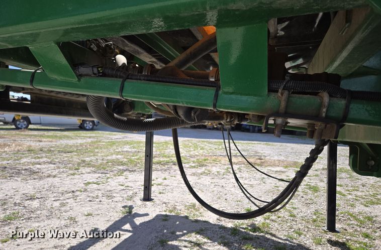 image for item DE2171 Ag Spray Equipment sprayer