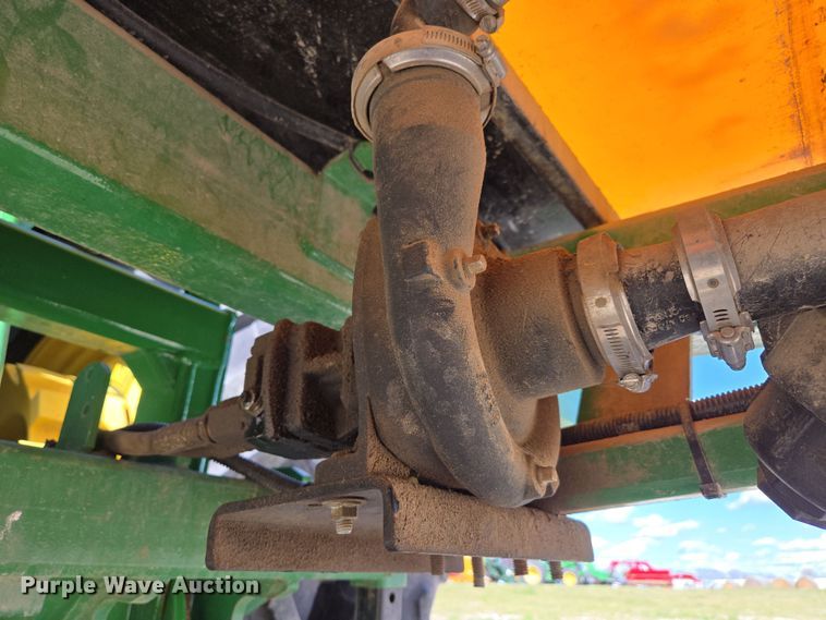 image for item DE2171 Ag Spray Equipment sprayer