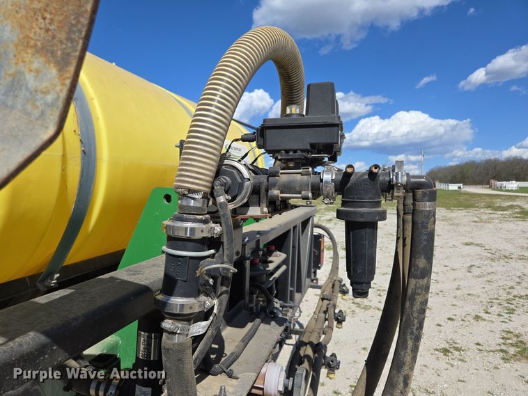 image for item DE2171 Ag Spray Equipment sprayer