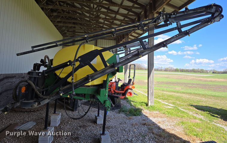 image for item DE2171 Ag Spray Equipment sprayer