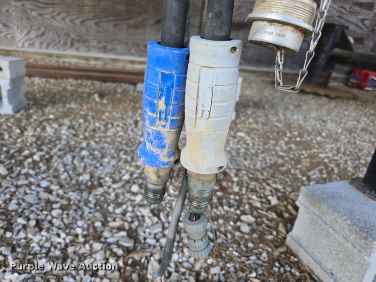 image for item DE2171 Ag Spray Equipment sprayer