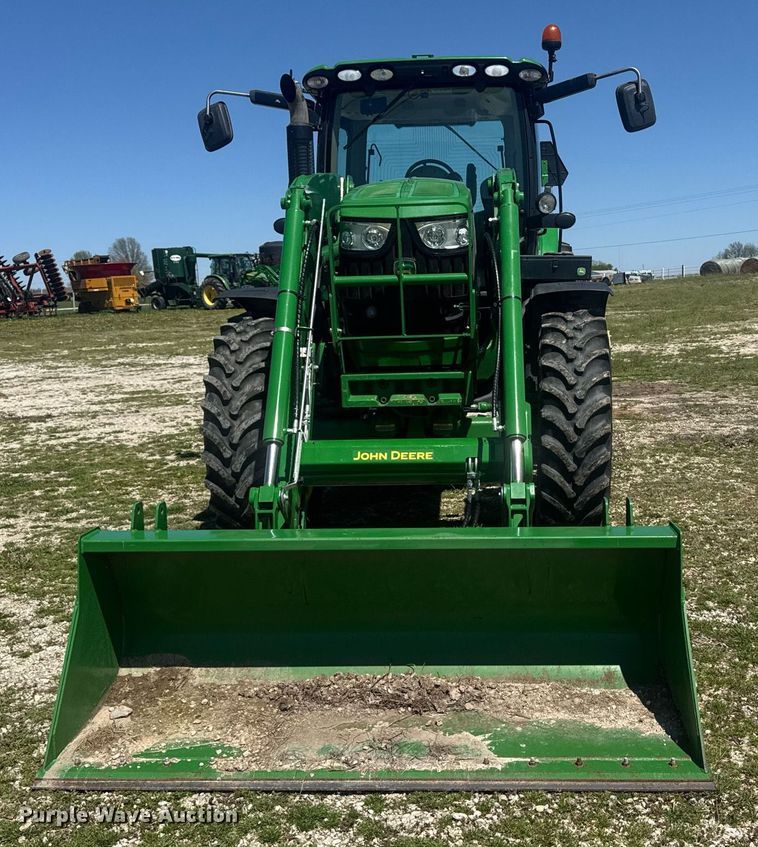 image for item DE2172 2014 John Deere 6190R MFWD tractor