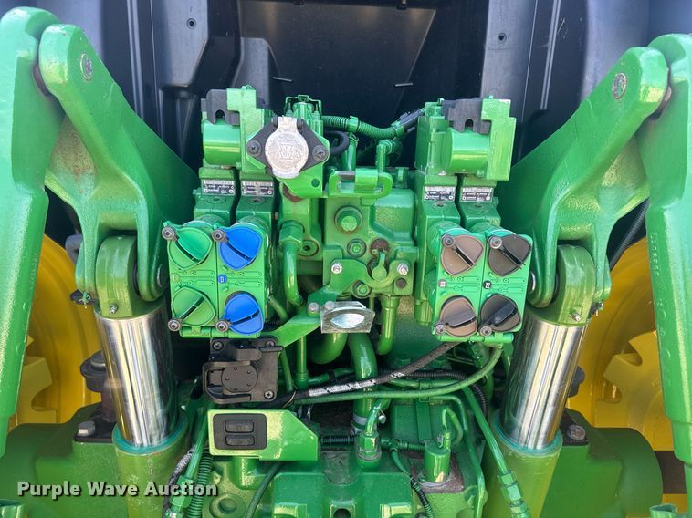 image for item DE2172 2014 John Deere 6190R MFWD tractor