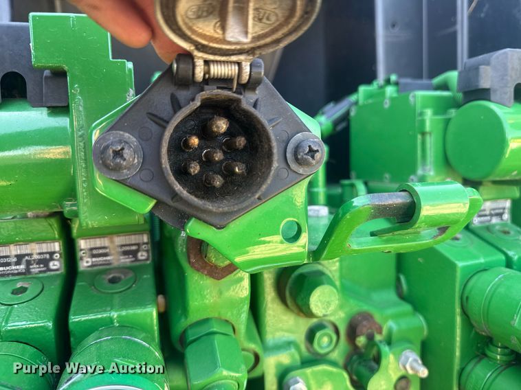 image for item DE2172 2014 John Deere 6190R MFWD tractor