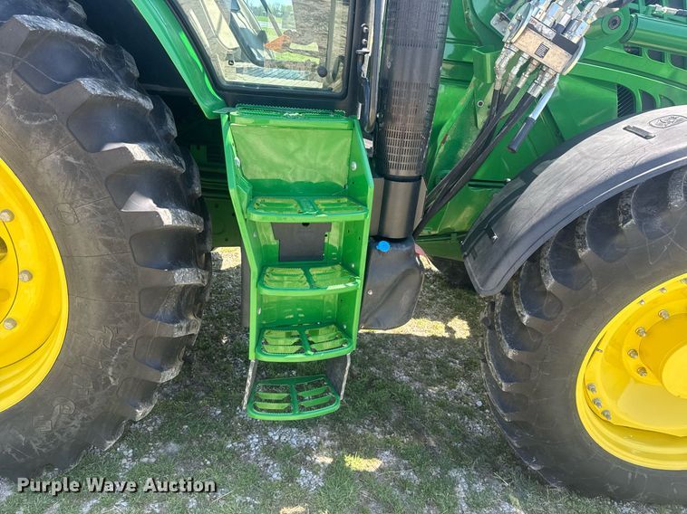 image for item DE2172 2014 John Deere 6190R MFWD tractor