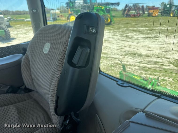 image for item DE2172 2014 John Deere 6190R MFWD tractor