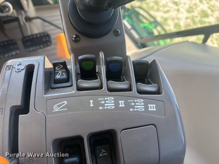 image for item DE2172 2014 John Deere 6190R MFWD tractor