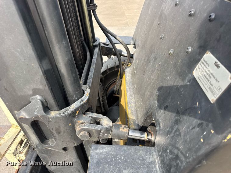 image for item DH9925 2003 Yale GLP050RGNUAE090 forklift
