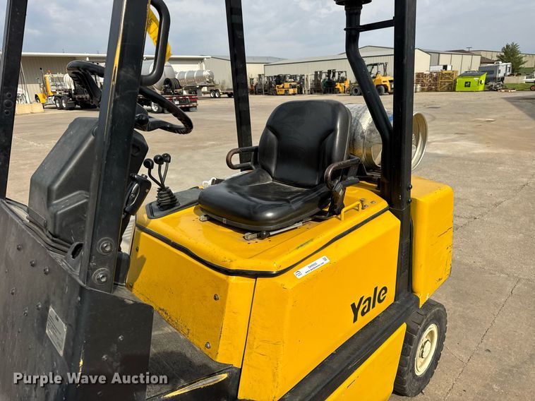 image for item DH9925 2003 Yale GLP050RGNUAE090 forklift
