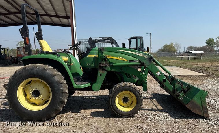 image for item DM5708 2005 John Deere 4720 MFWD tractor