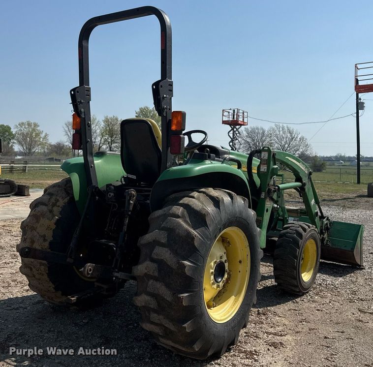 image for item DM5708 2005 John Deere 4720 MFWD tractor