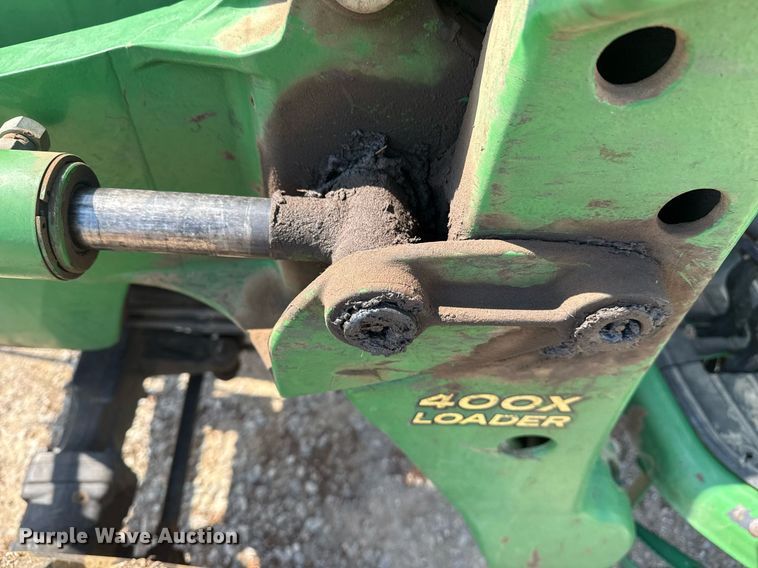 image for item DM5708 2005 John Deere 4720 MFWD tractor