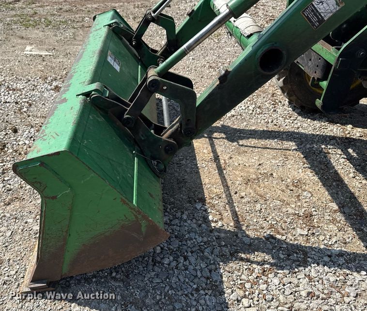 image for item DM5708 2005 John Deere 4720 MFWD tractor