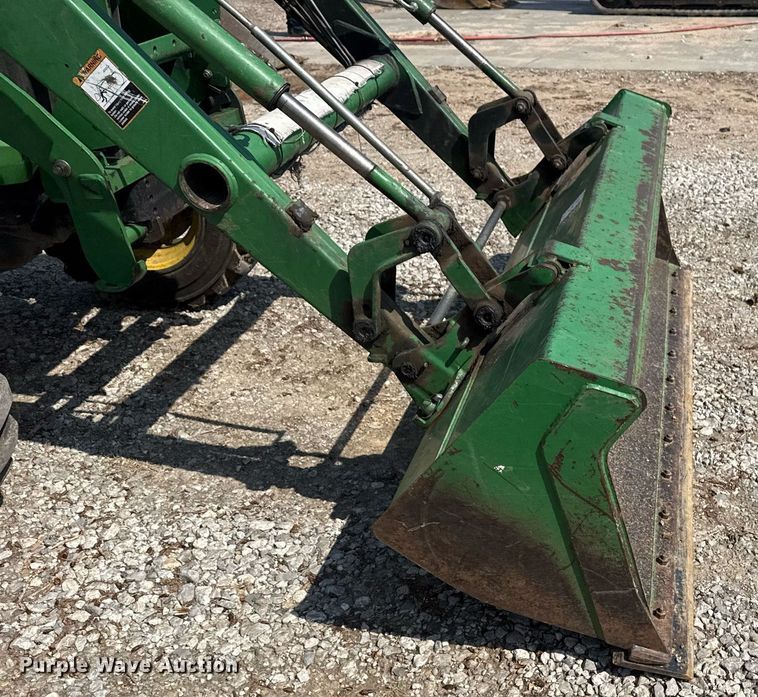 image for item DM5708 2005 John Deere 4720 MFWD tractor